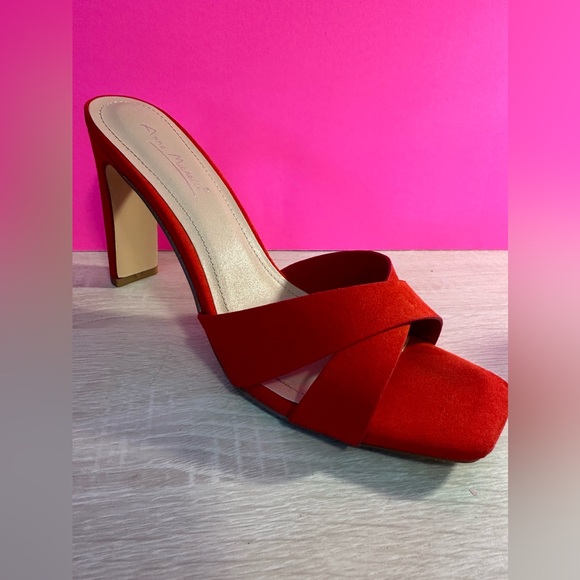 Women red mules size 8 - Picture 3 of 5